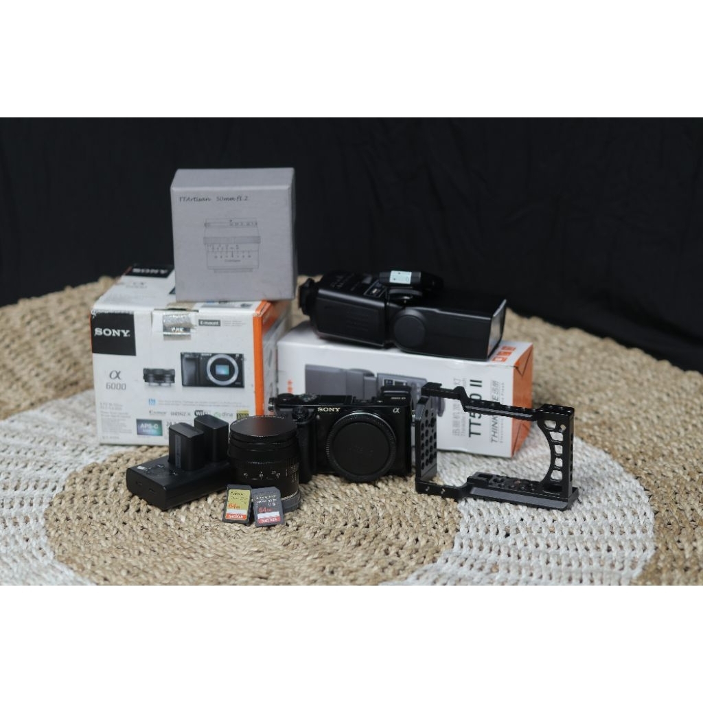 Sony A6000 Bekas Baik (Murah paket)