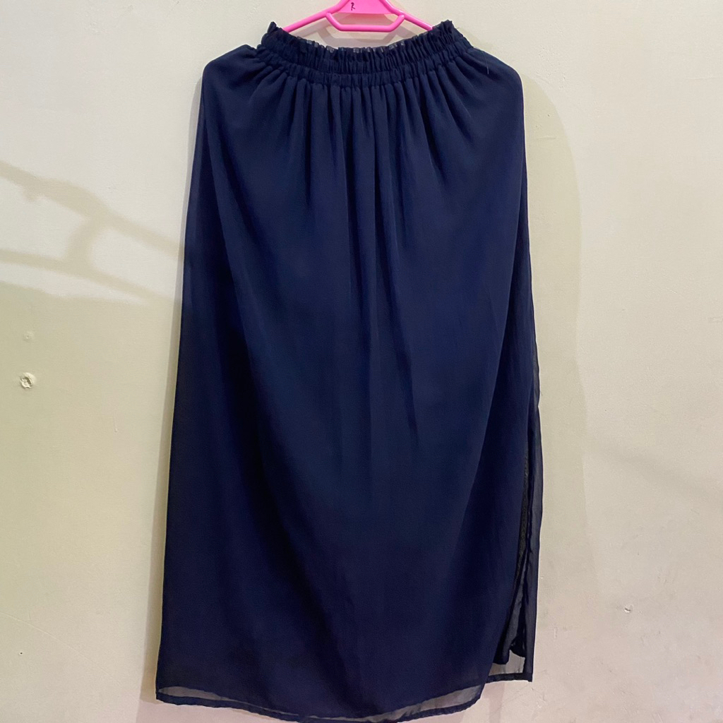 Preloved Rok sifon Navy