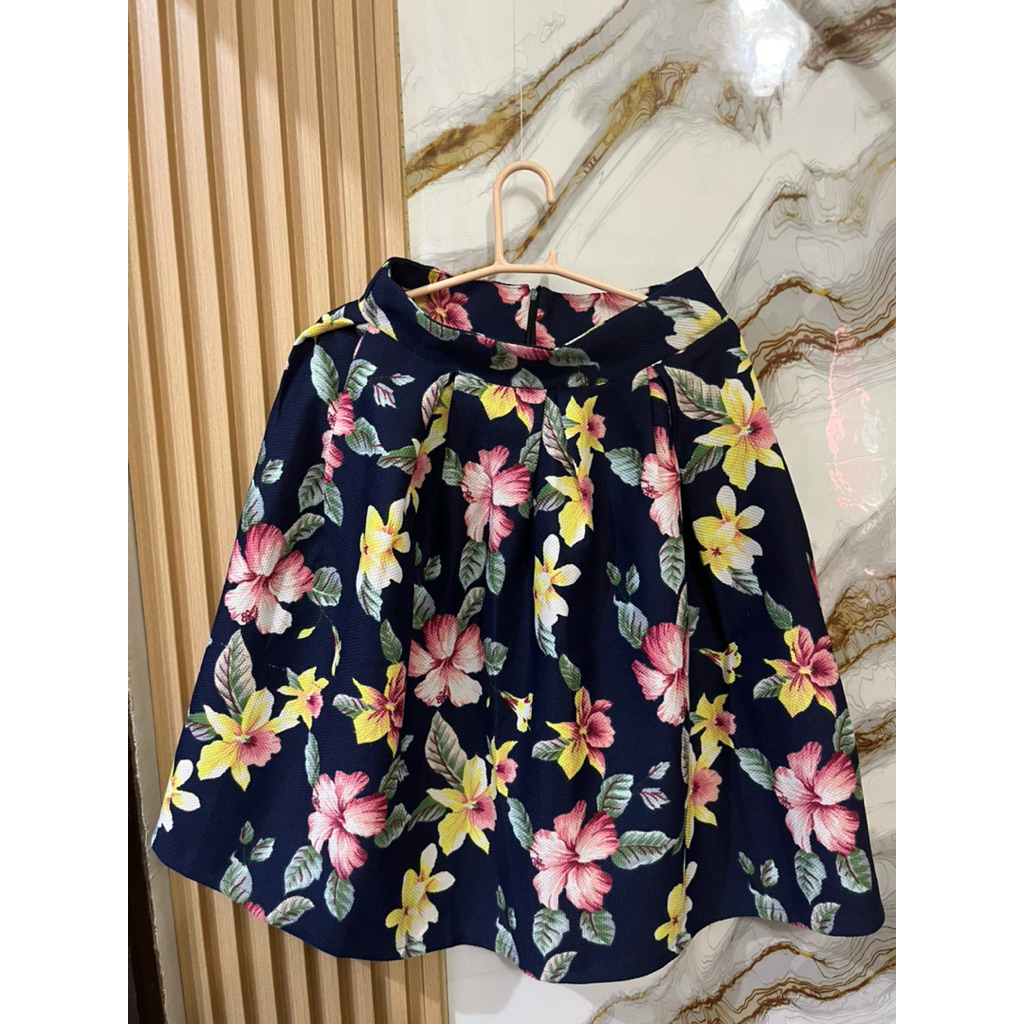 rok bunga / rok motif bunga