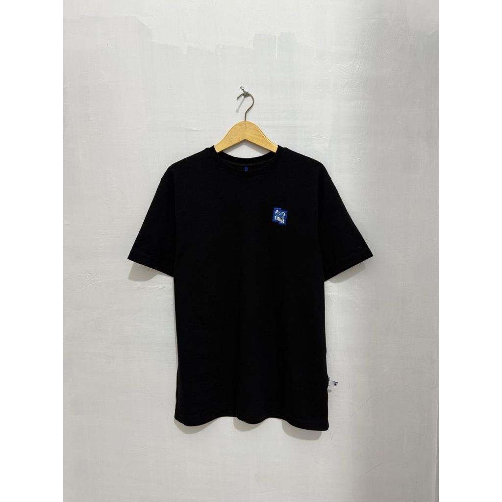 kaos ader eror x maison kitsune bekas