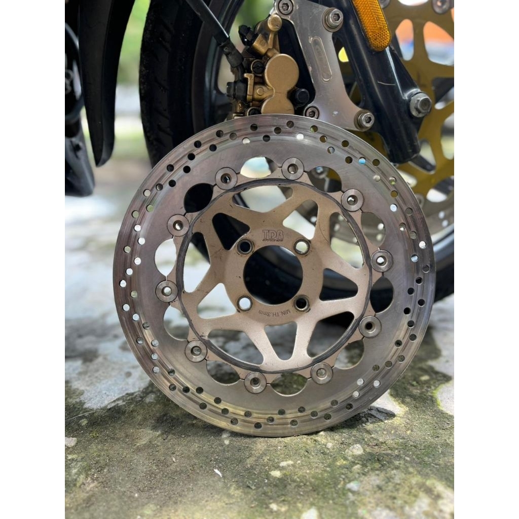 DISC TDR FLOATING 300mm PNP SUPRA X 125 , KPH , KARISMA HONDA BAUT 4 CEKUNG