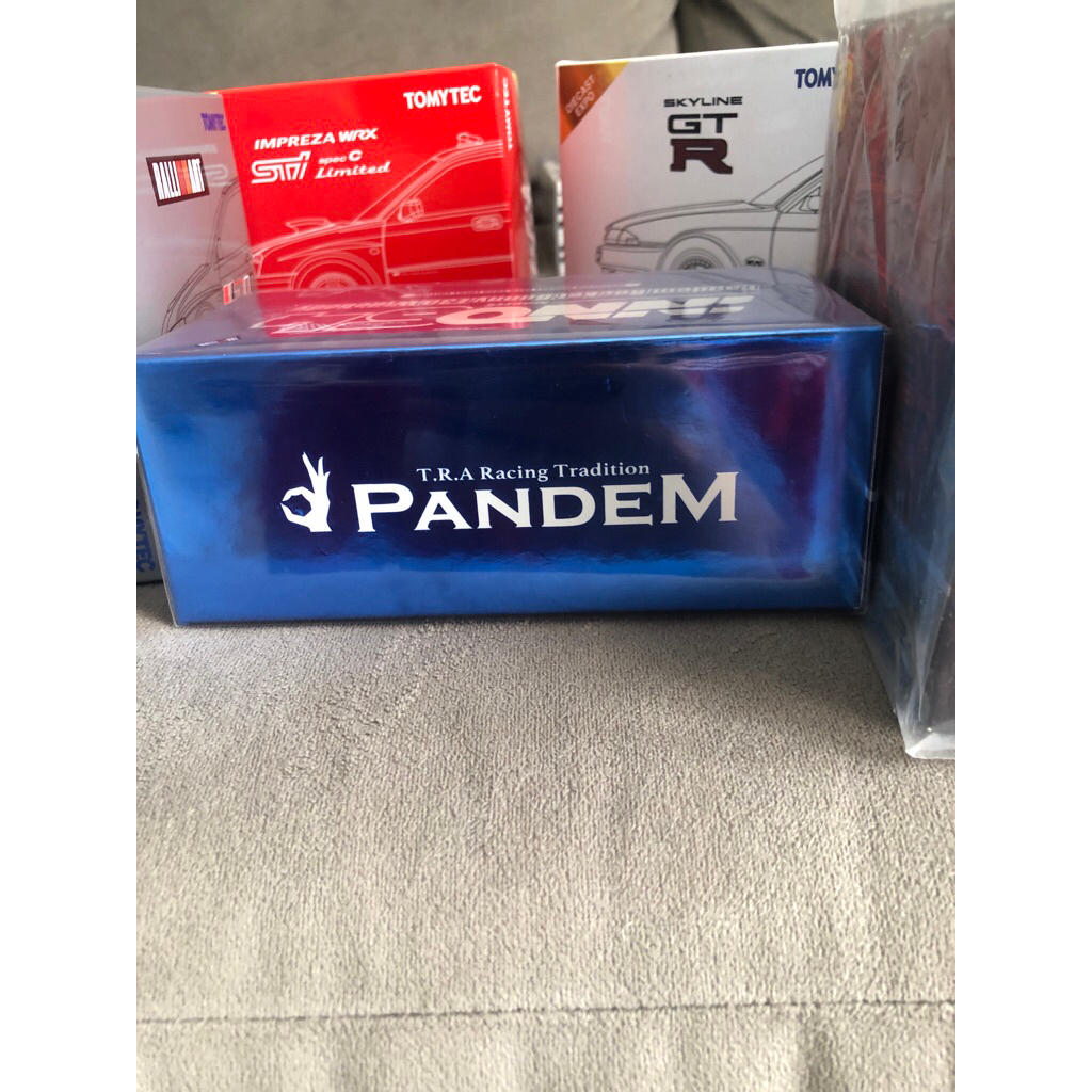 indonesian diecast expo inno 64 bmw pendem rocket bunny e30 widebody