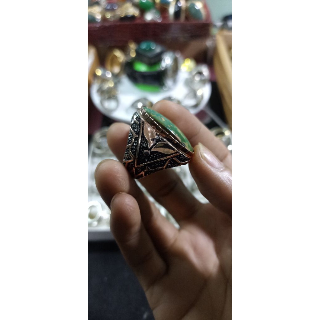CINCIN/RING BATU PIRUS PERSIA BAHAN KUNINGAN SARI SUPER