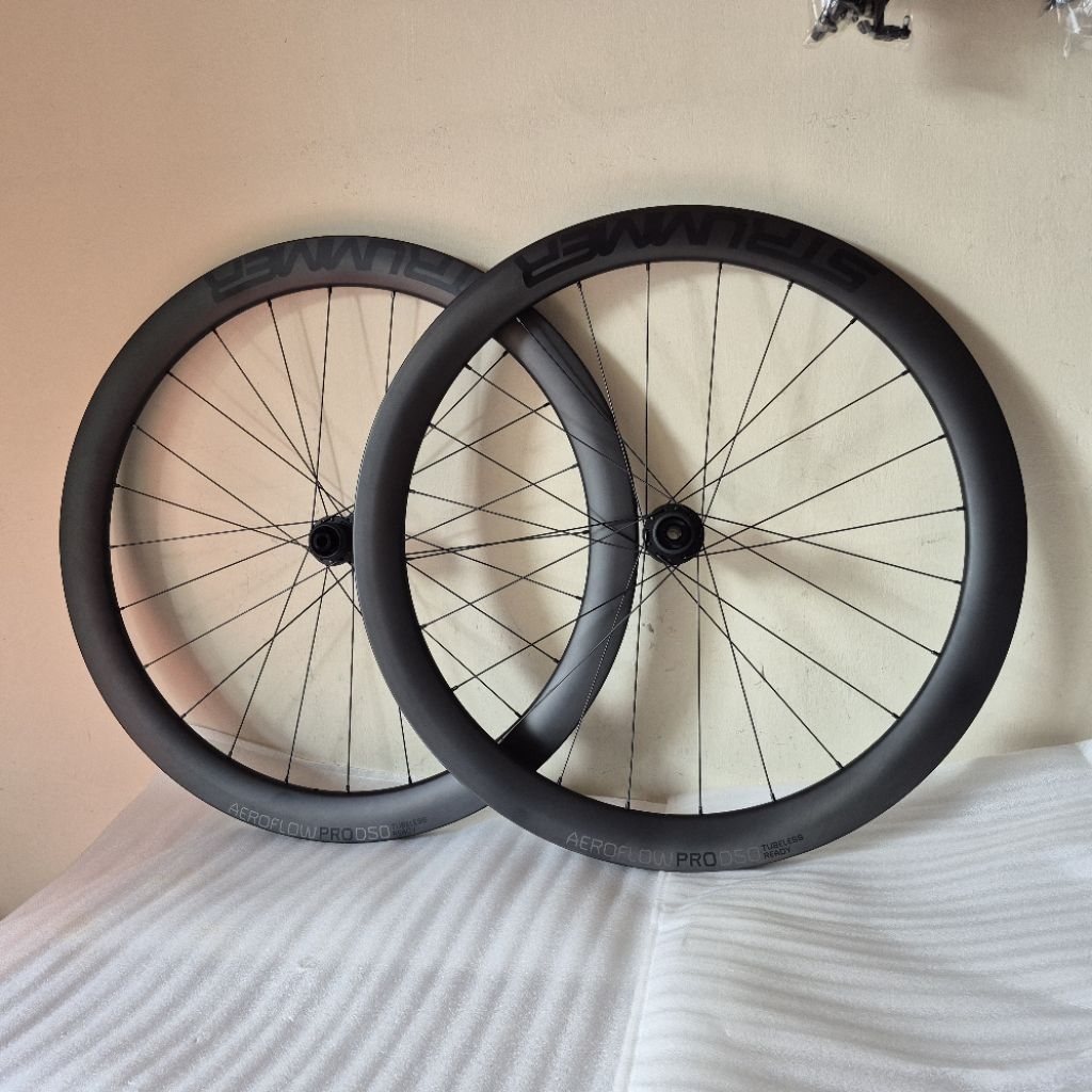 Wheelset Carbon 700c Aeroflow PRO D50 Hub Strummer HR 360 Spoke Pillar 3 Butted Carbon TA Discbrake 
