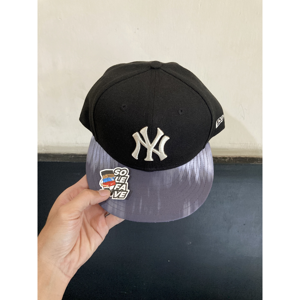 TOPI NE 950 STRAPBACK x MLB NY YANKEES SURREAL NATURE BLACK GREY ORIGINAL NO BOX