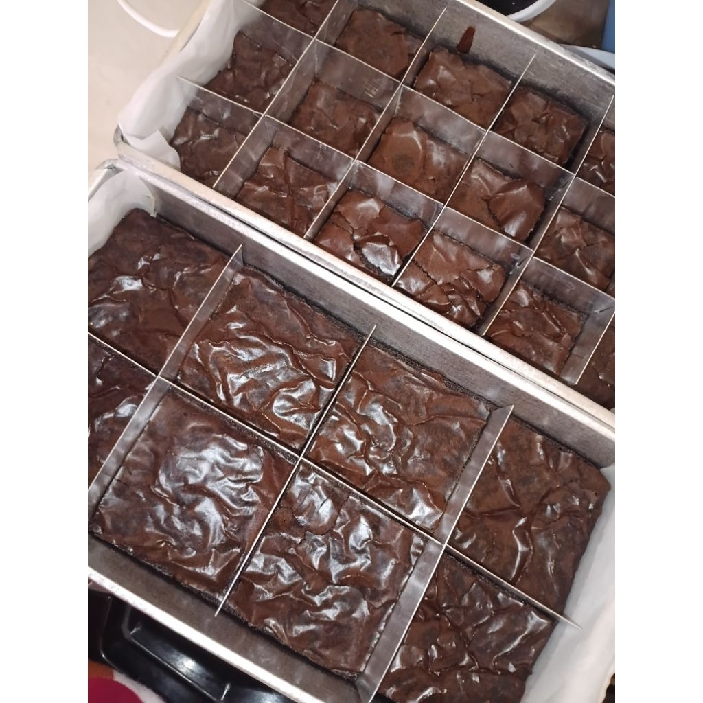 fudge brownies 20x10