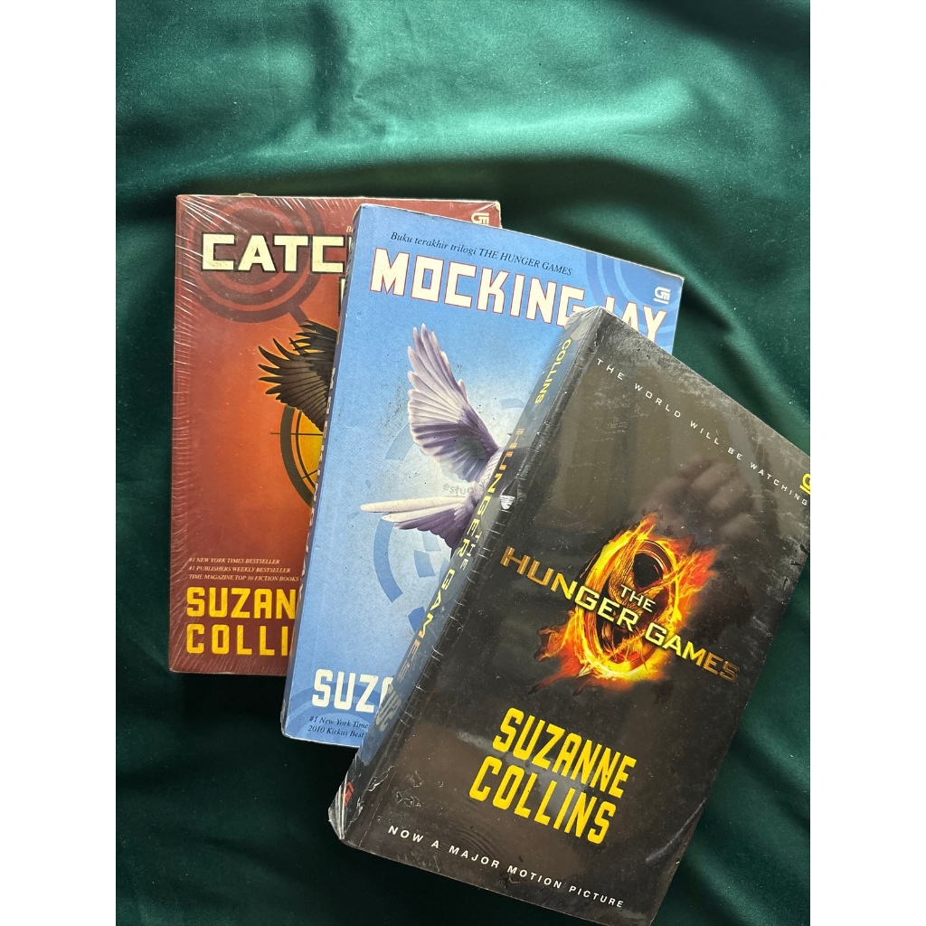 PRELOVED - Novel/Buku The Hunger Games Set Series (Terjemahan)