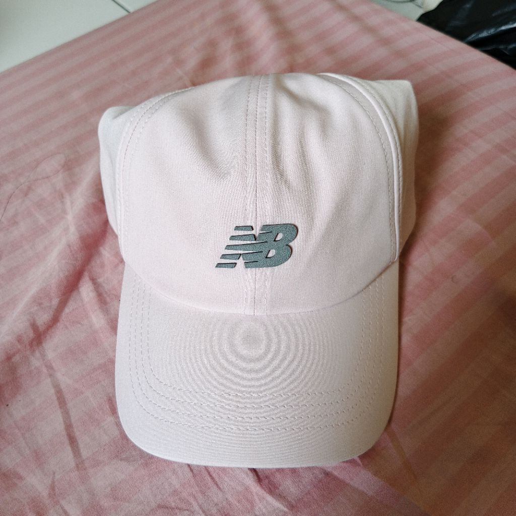 Preloved Like New NB Topi Pink Original Store New Balance