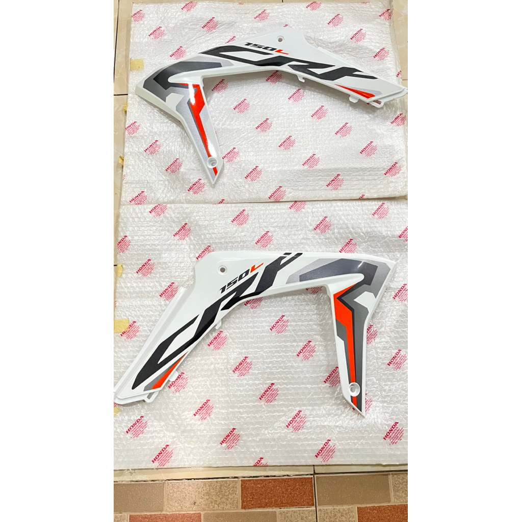 Cover Body Set Crf 150L Putih - Original AHM
