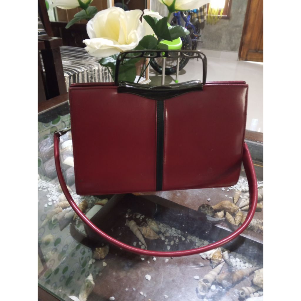 PL tas Aigner im.....ory maroon