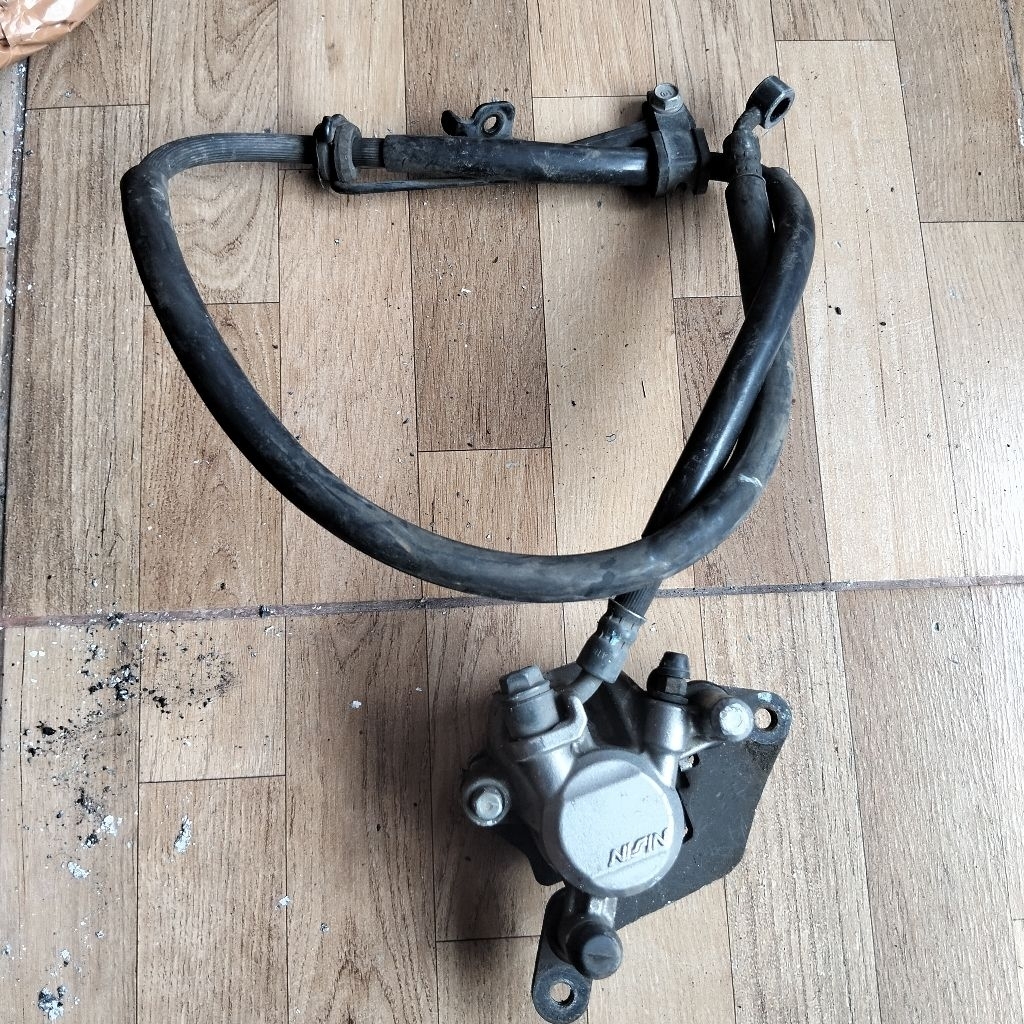 kaliper bawah Revo kepala babi Revo kepala babi Supra 125 fi kaliper bawah Supra fi