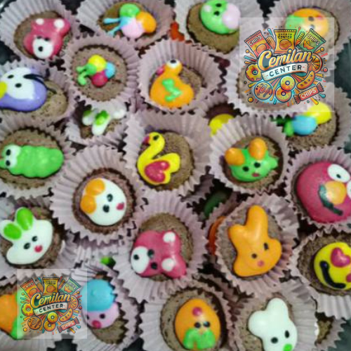 CC Kue Brownies Karakter 1kg Brownies Karakter Lucu Cookies Karakter Brownies Mini Kering Karakter