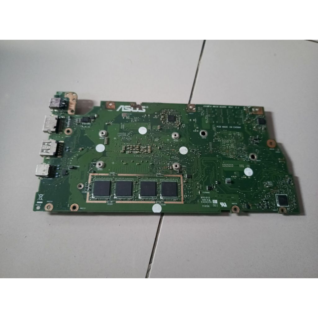 mobo Asus vivobook s13 core i3 gen8 (bahan)