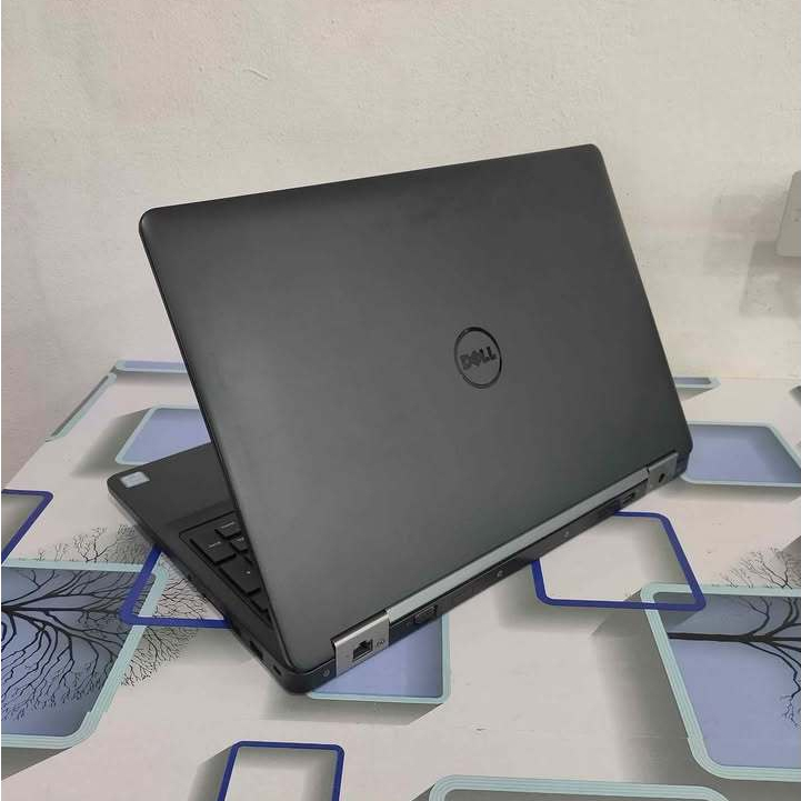 Laptop Dell Latitude 5570 / Core i5 Gen 6