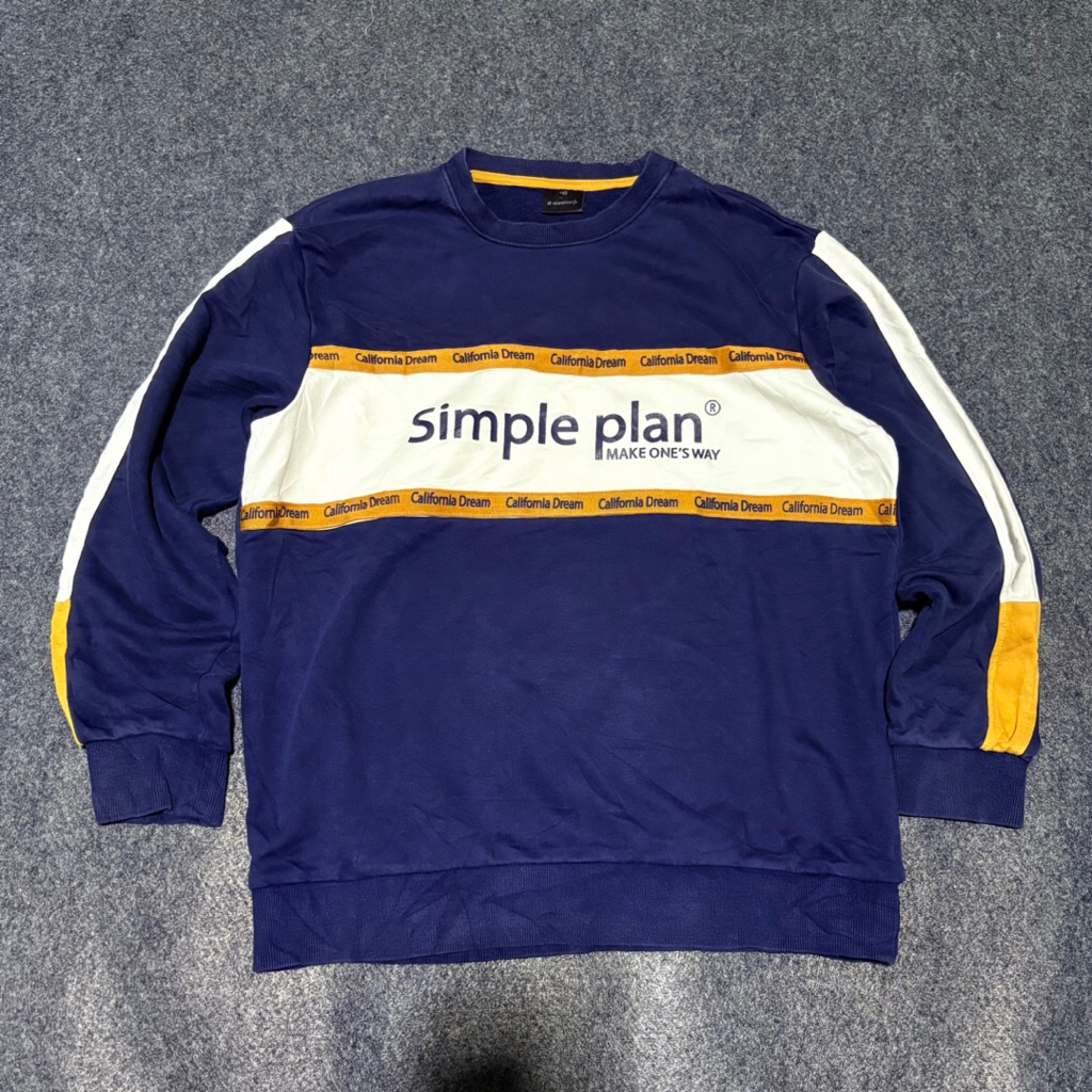 Crewneck sweatshirt hangten preloved second