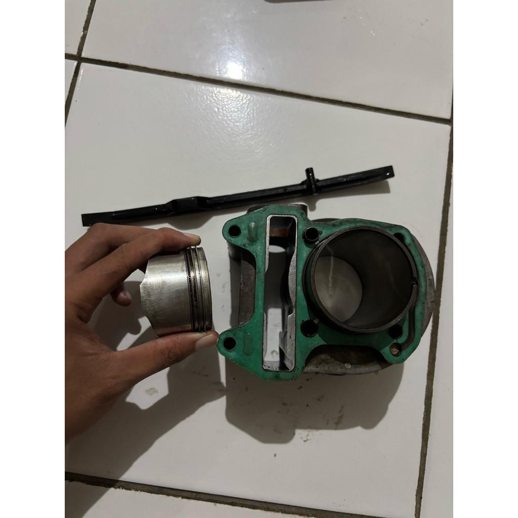 Boring + piston seher beat karbu original no minus