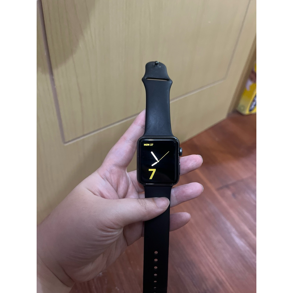 apple watch series 3 42mm preloved