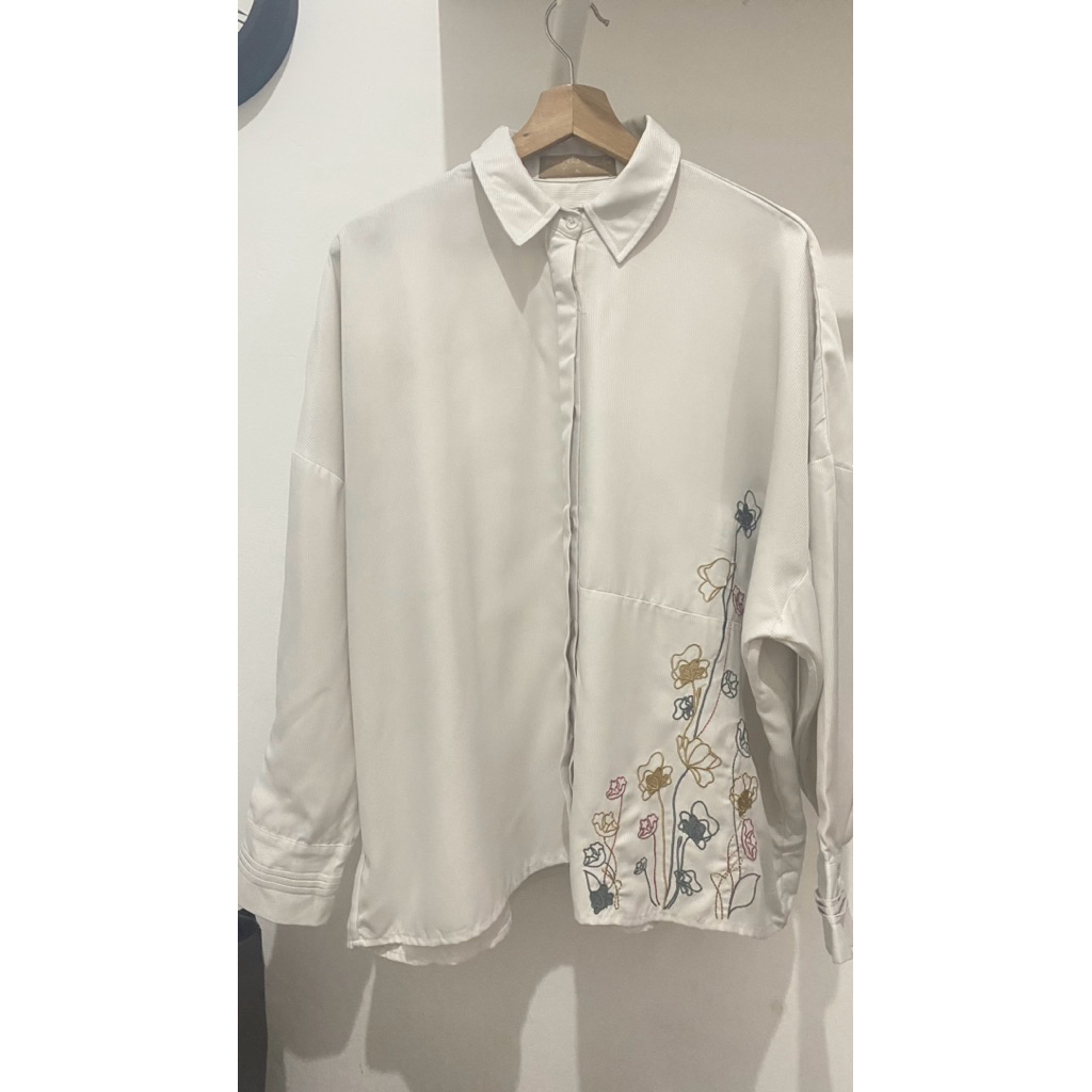 Atasan Jenna and Kaia x Analisa