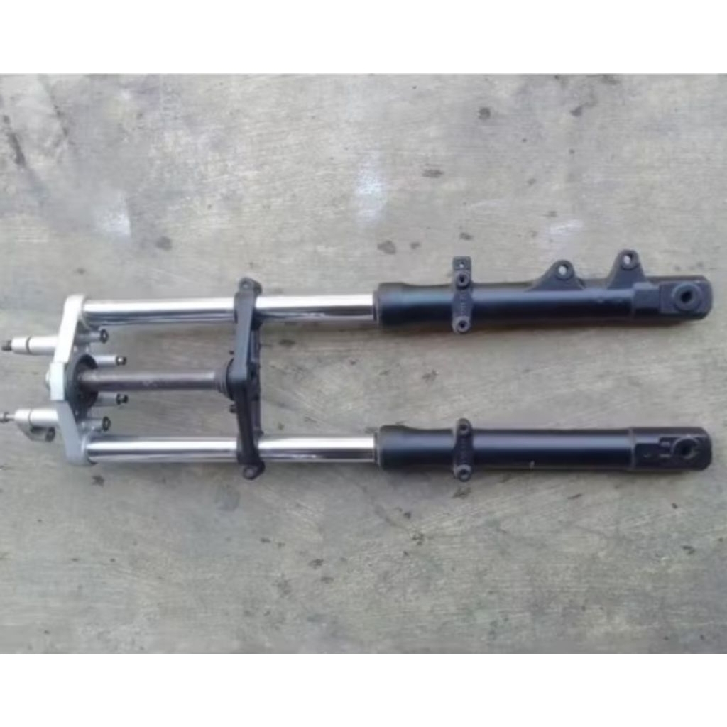 sok depan YAMAHA Vixion lama Copotan Original