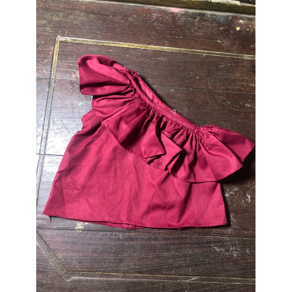 preloved BBE BEE Lael Top (1-2t)