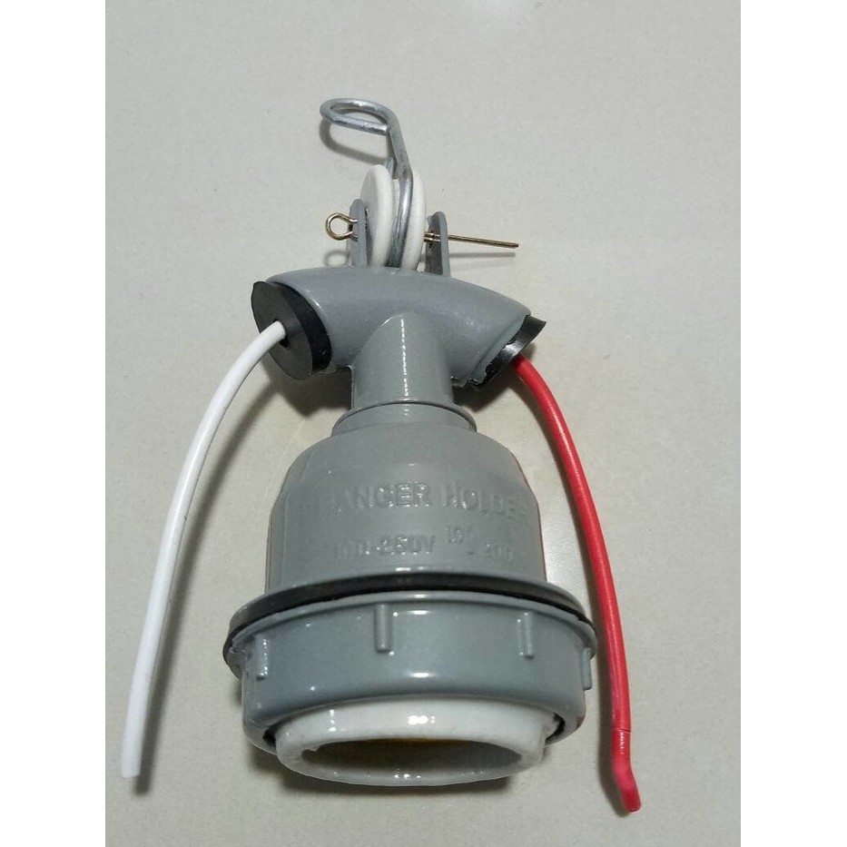 FITTING GANTUNG E27 KERAMIK/fitting gantung keramik e27