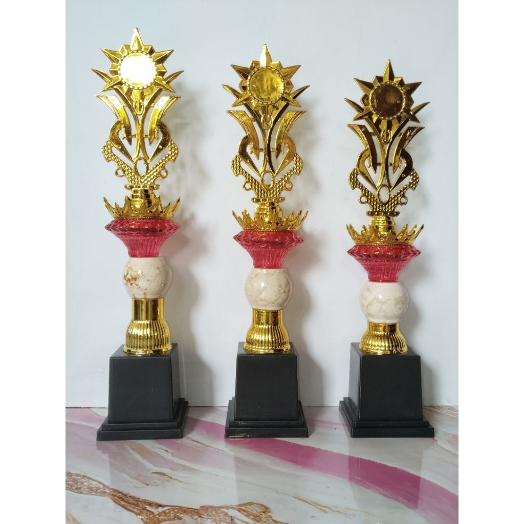 PIALA SET MARMER,PIALA BERGILIR,PIALA PKASTIK  MARMER MURAH,DUPLIKAT PIALA,PIALA SET,PIALA UNIK,PLAK