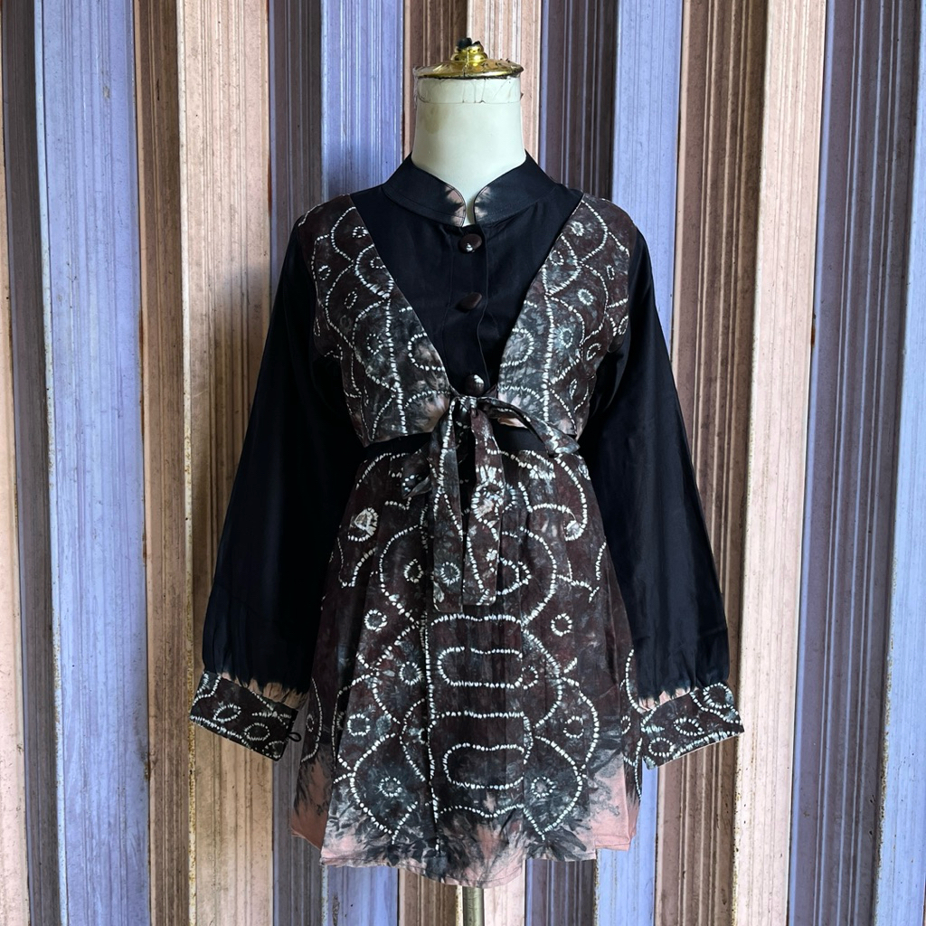 Blouse Wanita Motif Sasirangan