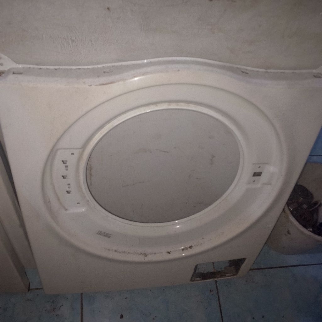 body depan mesin cuci Samsung WW65H5200EW/SE