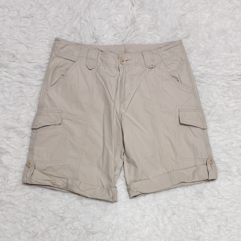 Celana Pendek Cargo Uniqlo Beige / Khaki / Cream