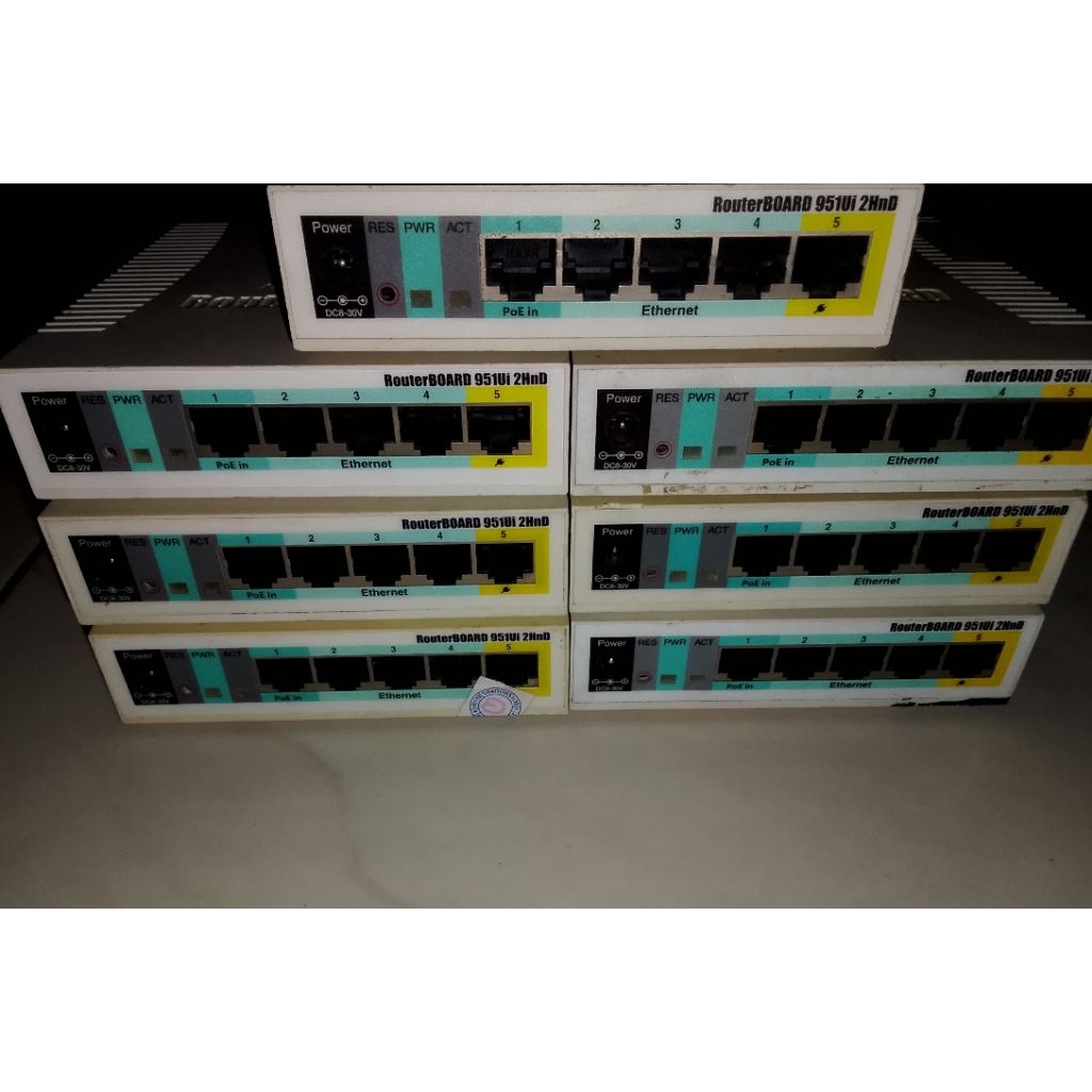 Mikrotik RB951ui-2hnd Bekas Normal