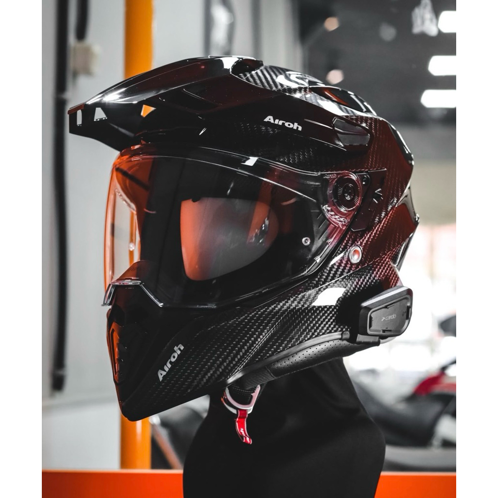 Airoh commander carbon + Cardo