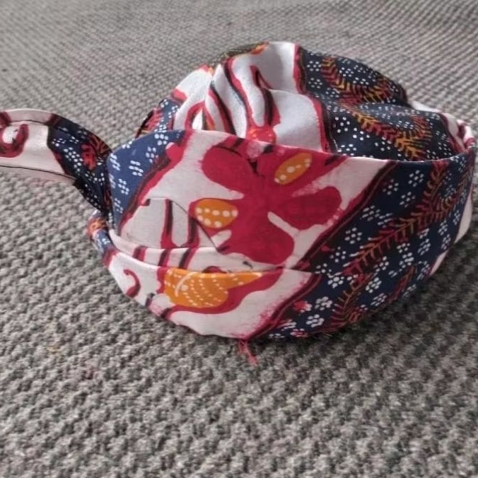 BLANGKON BATIK TULIS SAMPANG | ODHENG BATIK TULIS