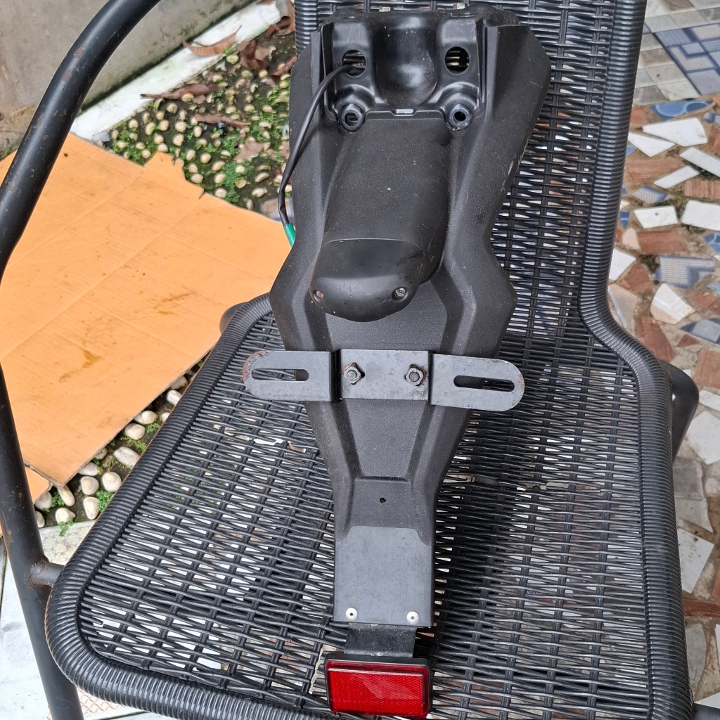 Spakbor belakang KLX s original copotan