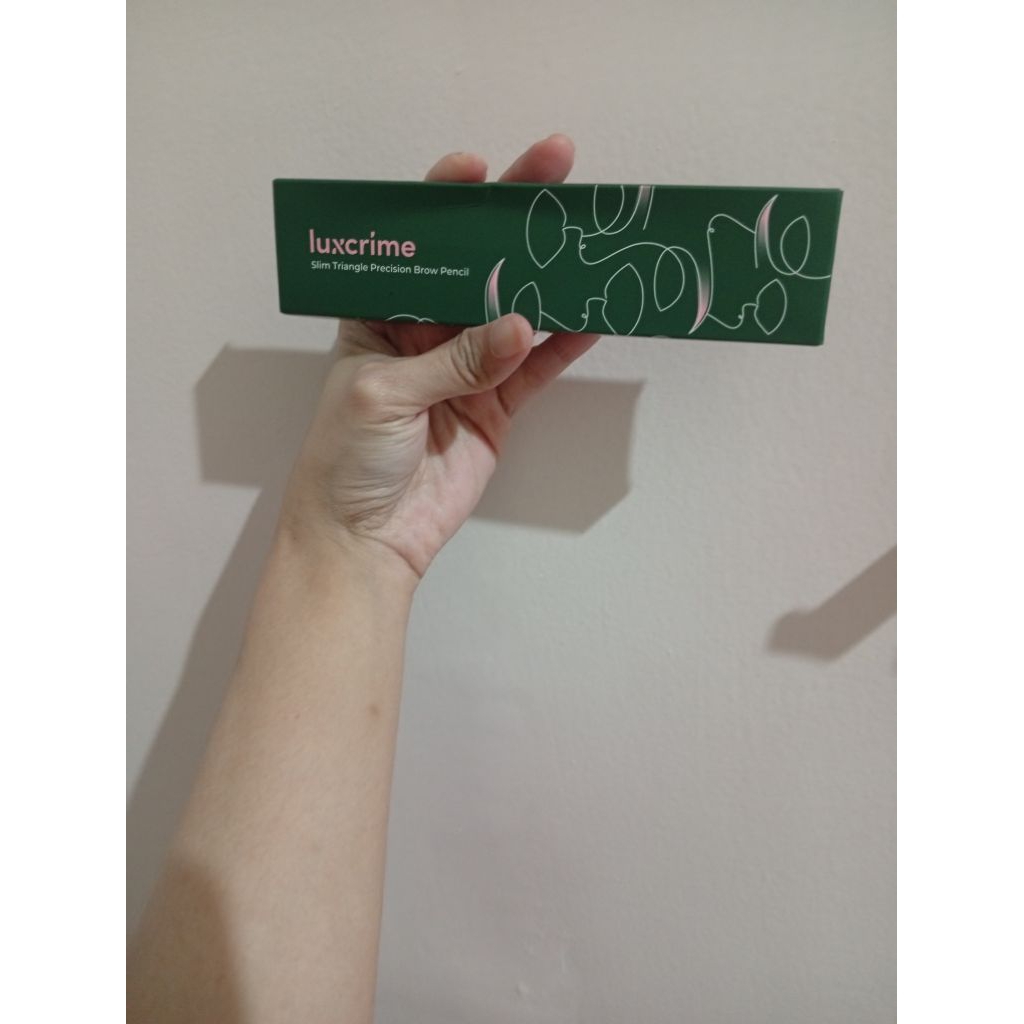 Luxcrime Slim Triangle Precision Brow Pensil | Pensil Alis Waterproof