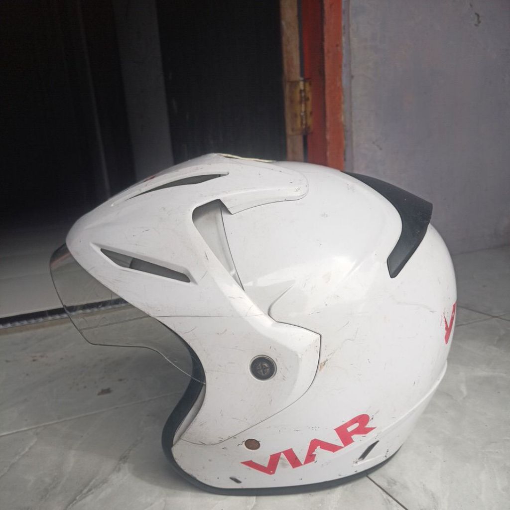 helm Viar original