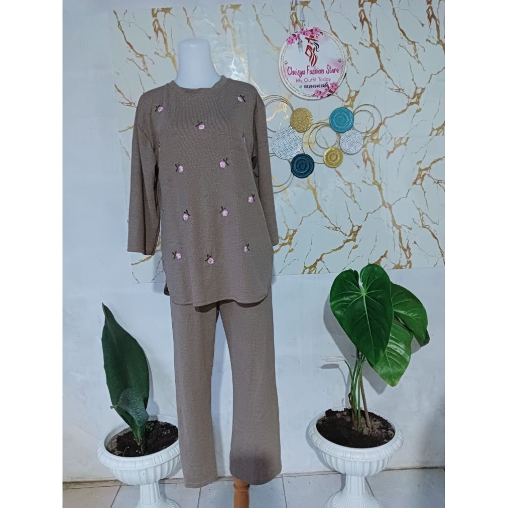 SETELAN CELANA KNIT