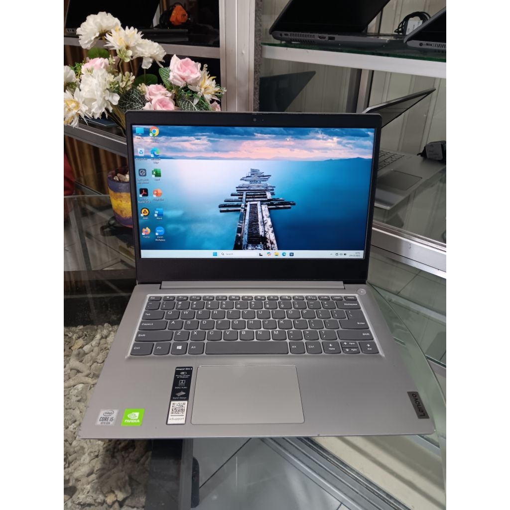 Laptop Lenovo Ideapad Slim 3