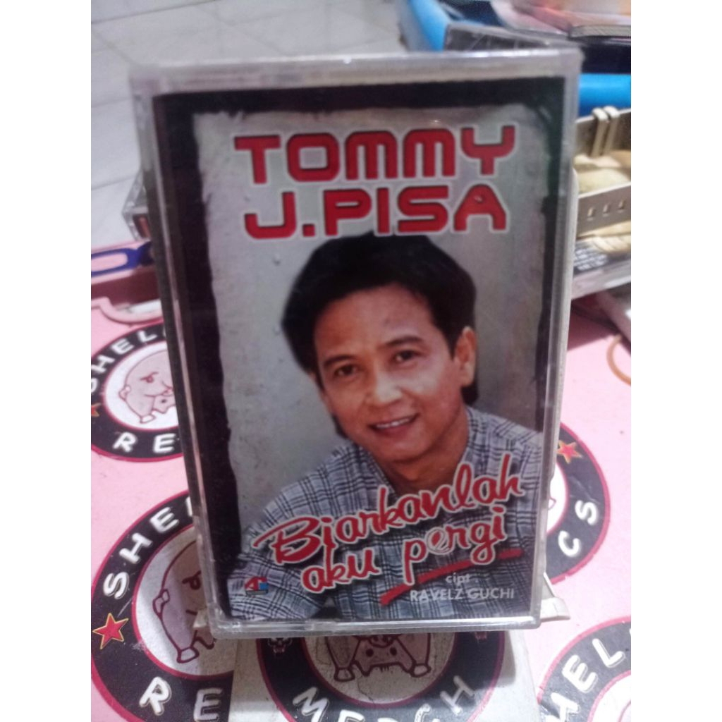 Kaset Tommy J.Pisa Biarkanlah Aku Pergi