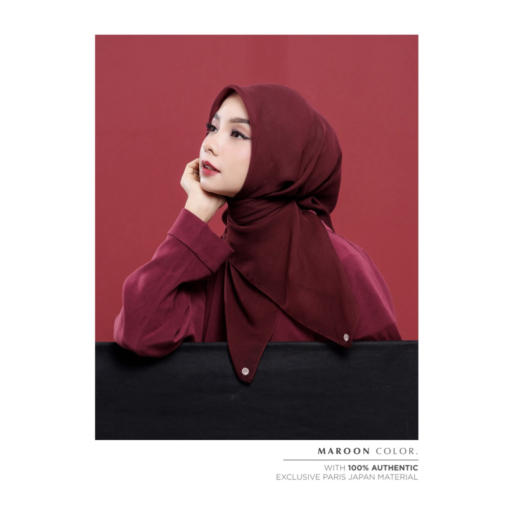 Plain Scarf Exclusive Roselle by Ayu Dyah Andari