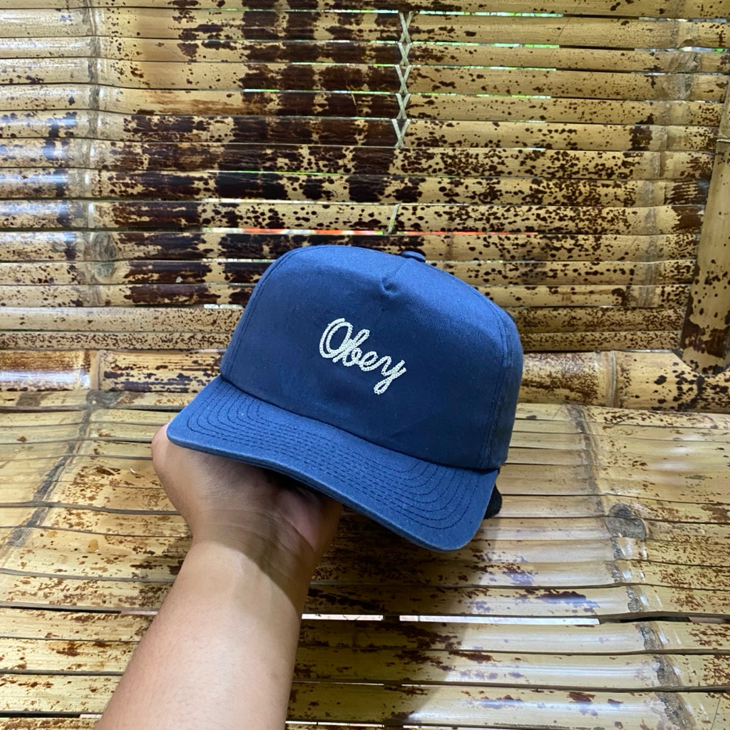 Topi Obey