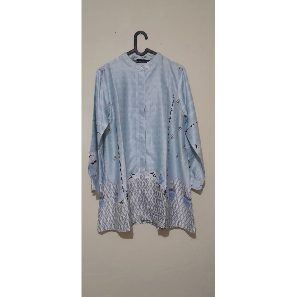 preloved blus satin