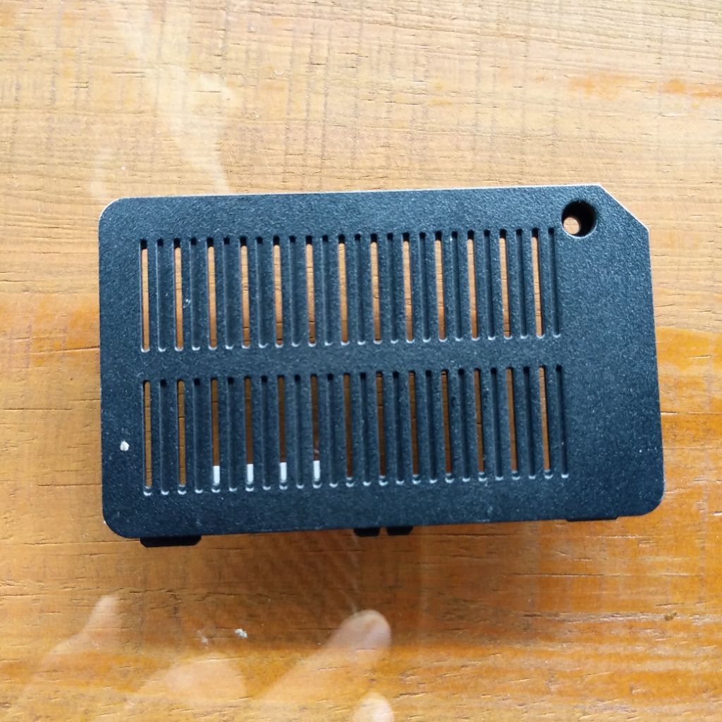 tutup SSD laptop Acer aspire 3 a314-32