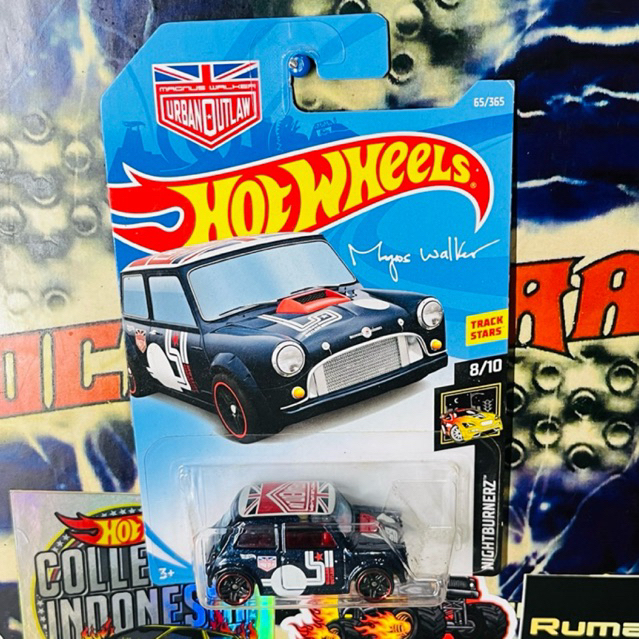 DIECAST HOT WHEELS MORRIS MINI COLLECTOR