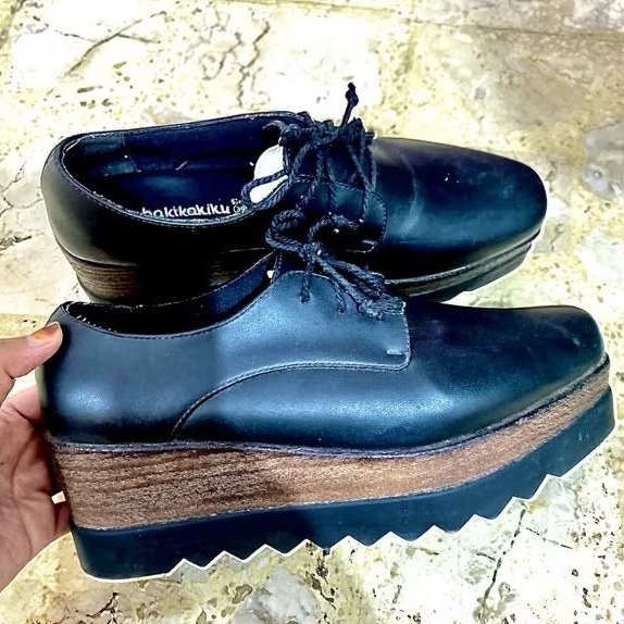 preloved khakikakiku sepatu wedges sz 39