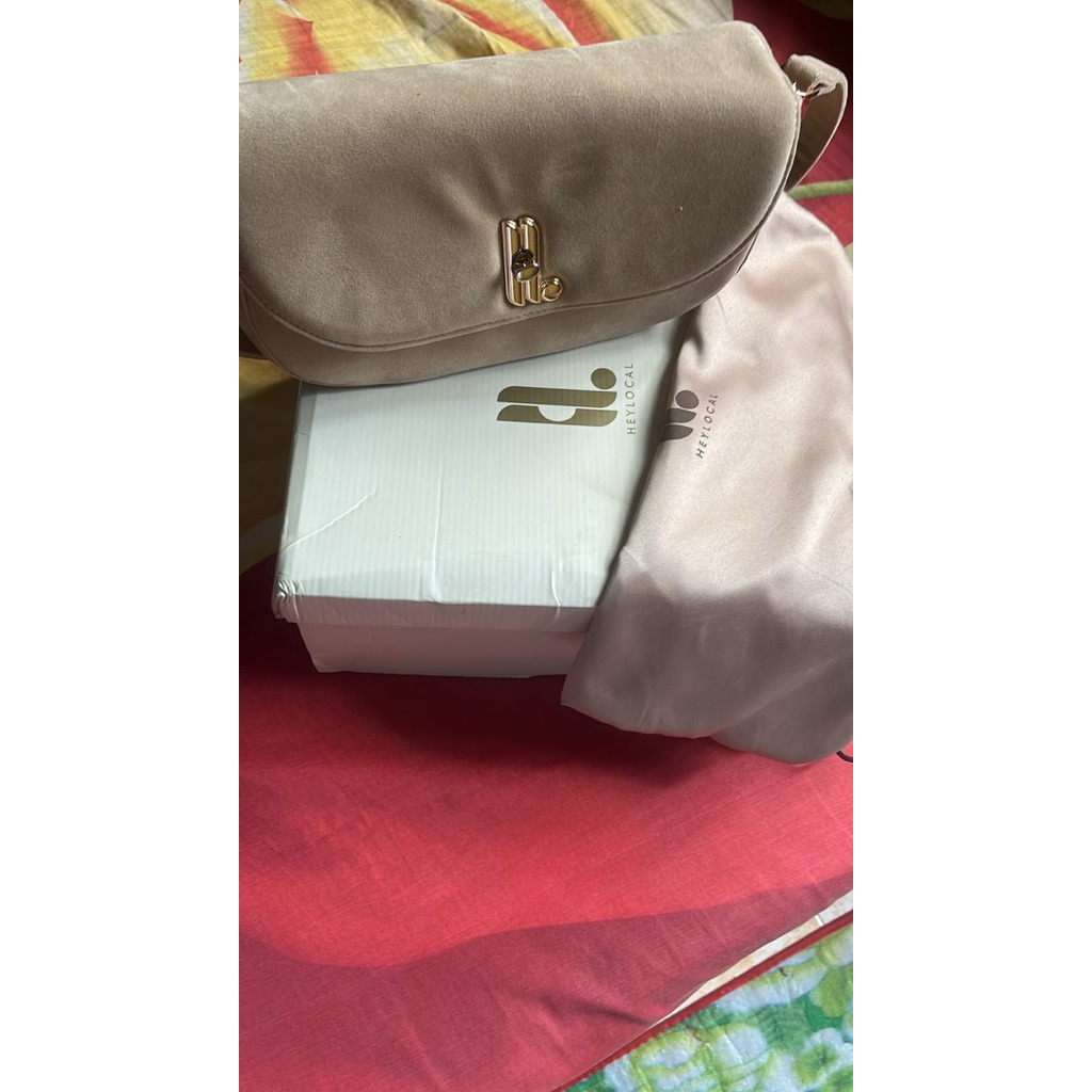 PRELOVED HEYLOCAL FRAYME BAG IVORY | TAS HEYLOCAL ID