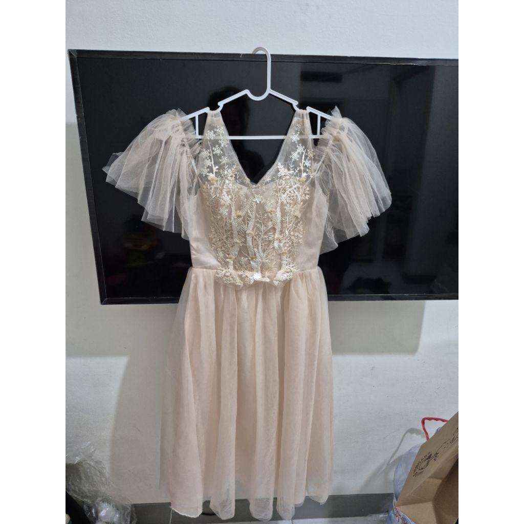 gaun pesta dress bridesmaid midi pink peach coksu preloved good condition