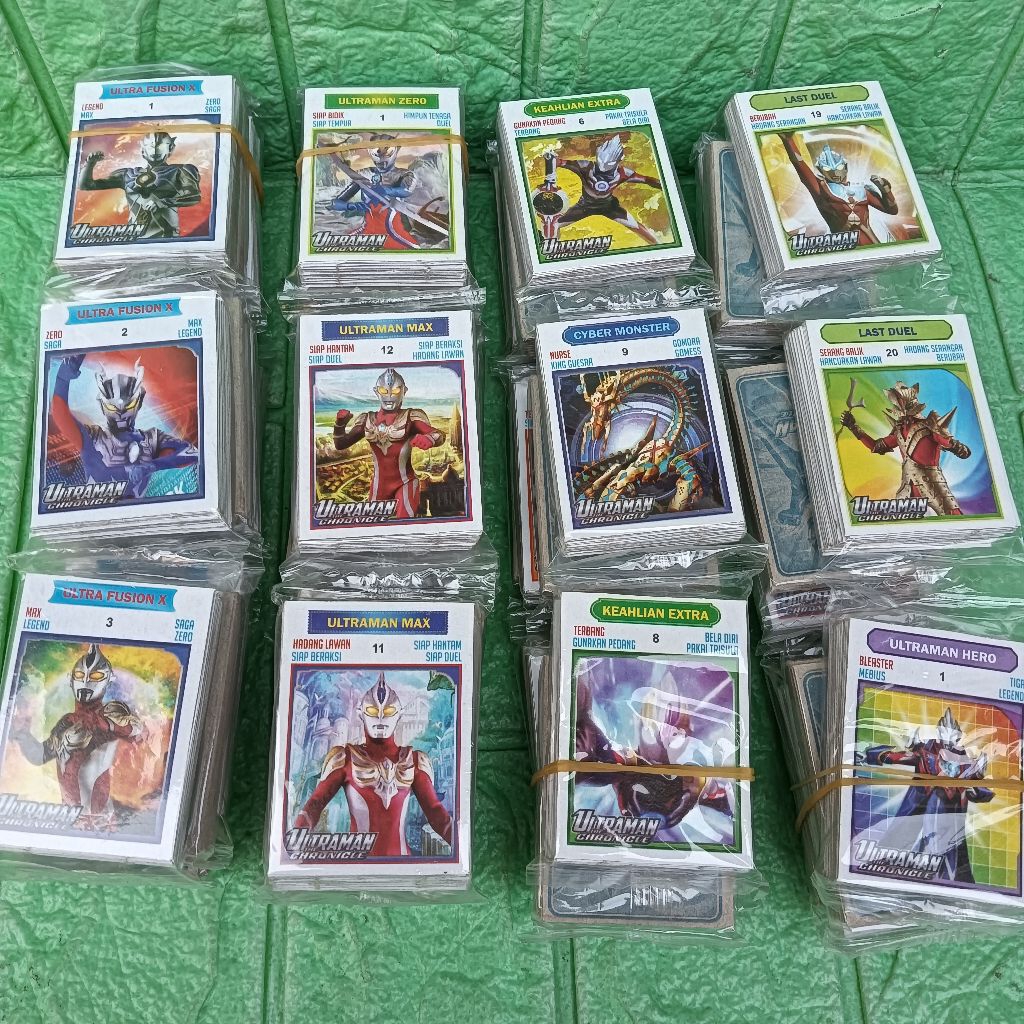 12 Sachet Mainan Kartu Kwartet New DG Wartet 4,5x6,5cm Ultraman Roblox OnePiece Grosir