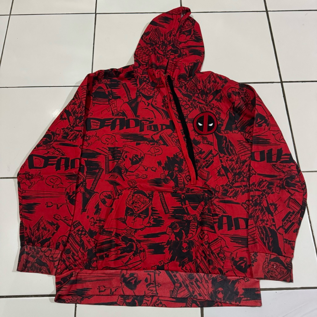 Sweater Hoodie Marvel Deadpool Full Print - Size L