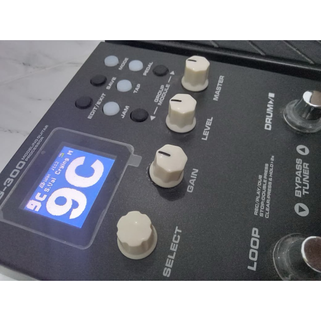 Efek Gitar NUX MG 300 (Second/bekas)