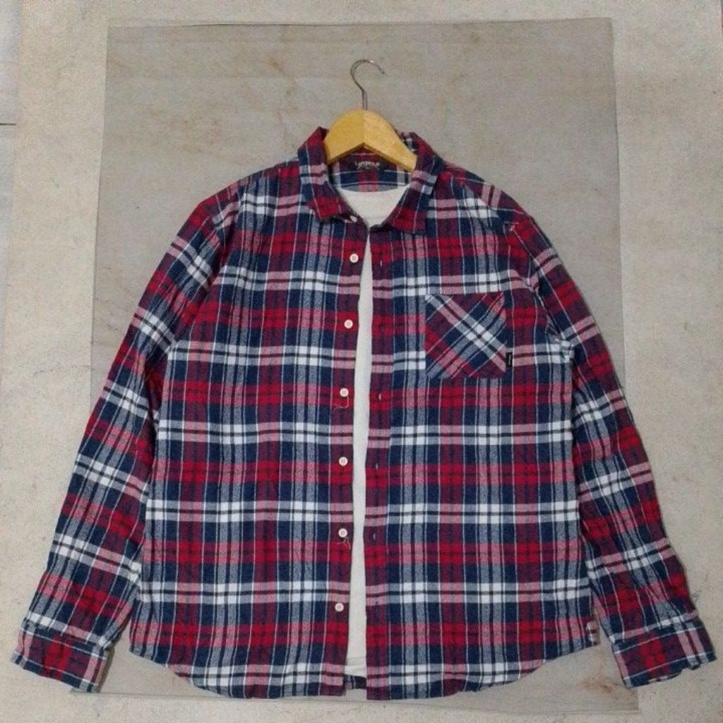 Kemeja Flanel Lafuma